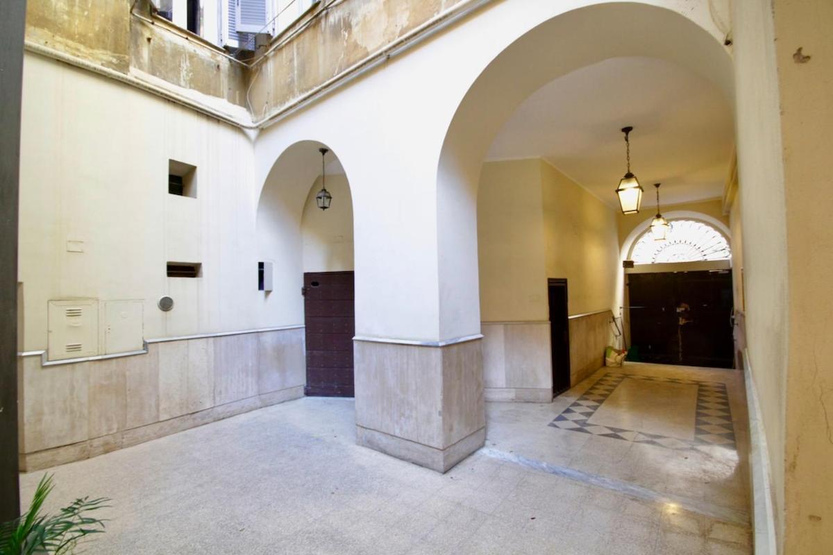 Apartament Hc - In The Heart Of Campo De' Fiori Rzym Zewnętrze zdjęcie